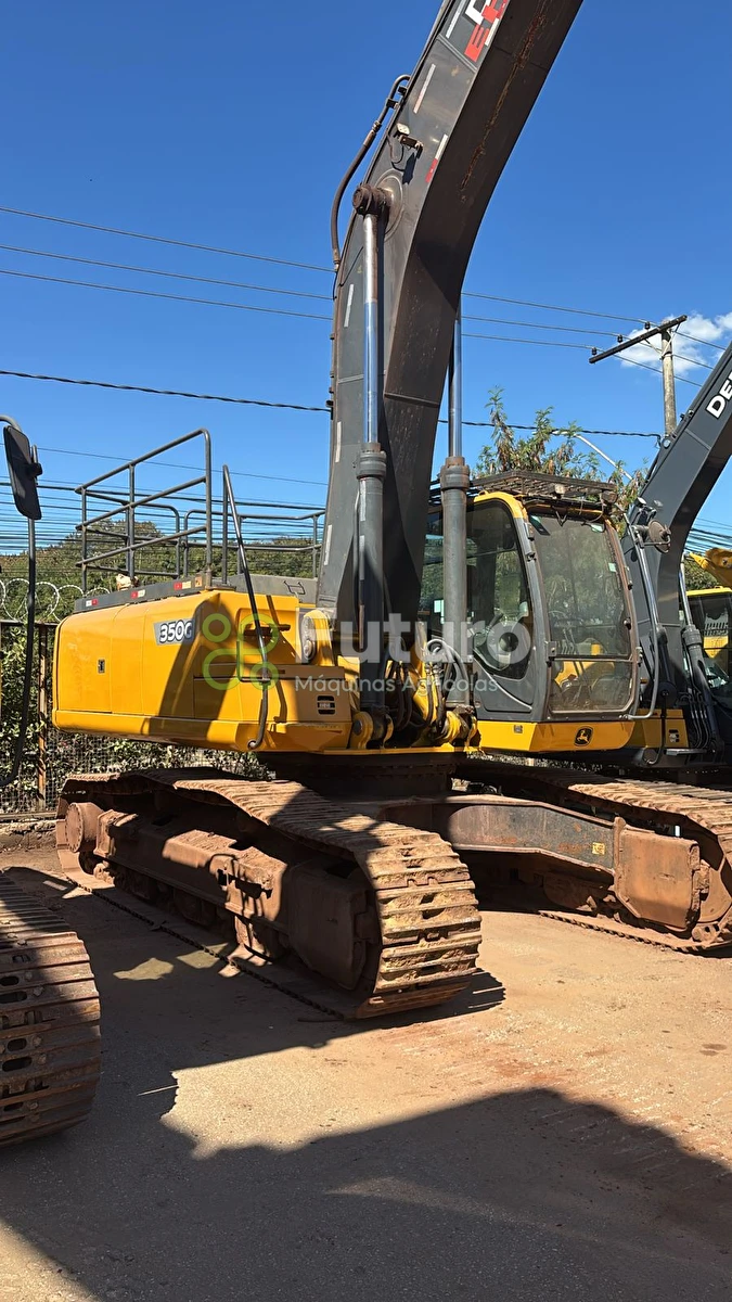 Escavadeira John Deere 350G ano 2021