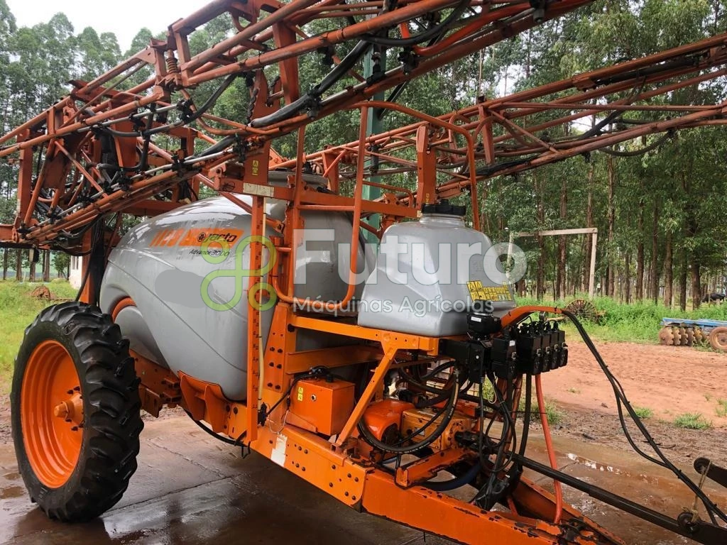 Pulverizador Jacto Advance AM-21 ano 2014