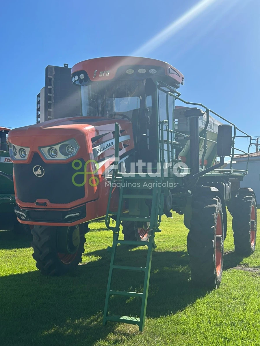 Distribuidor Autopropelido Stara Hércules 6.0 ano 2018