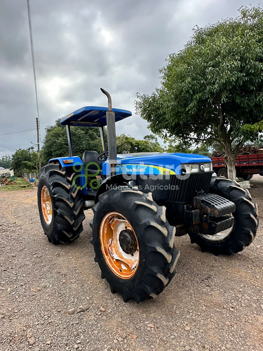 Trator New Holland 8030 ano 2016