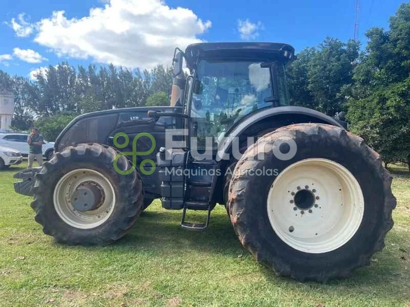 Trator Valtra S353 ano 2015