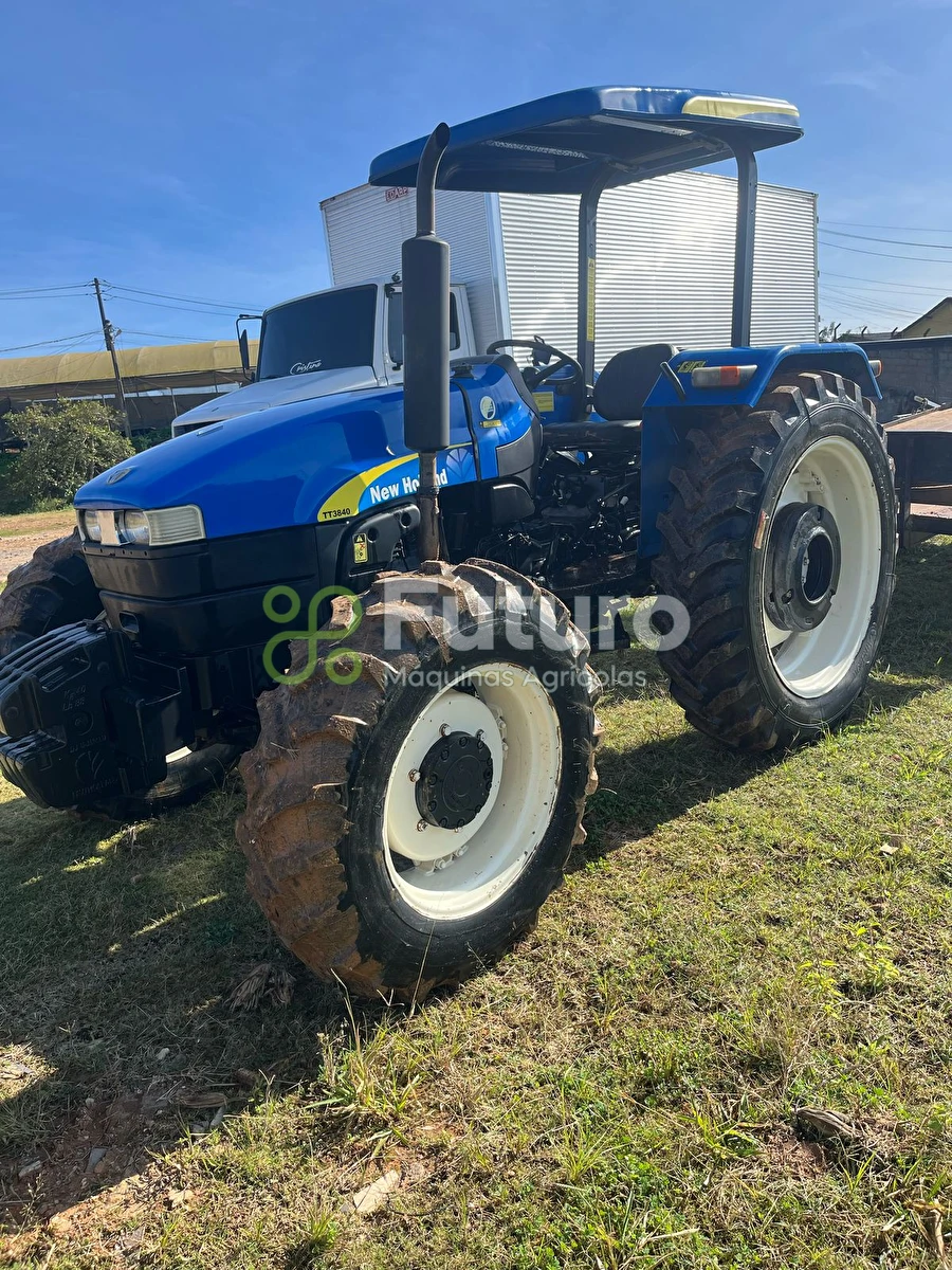Trator New Holland TT3840 ano 2014