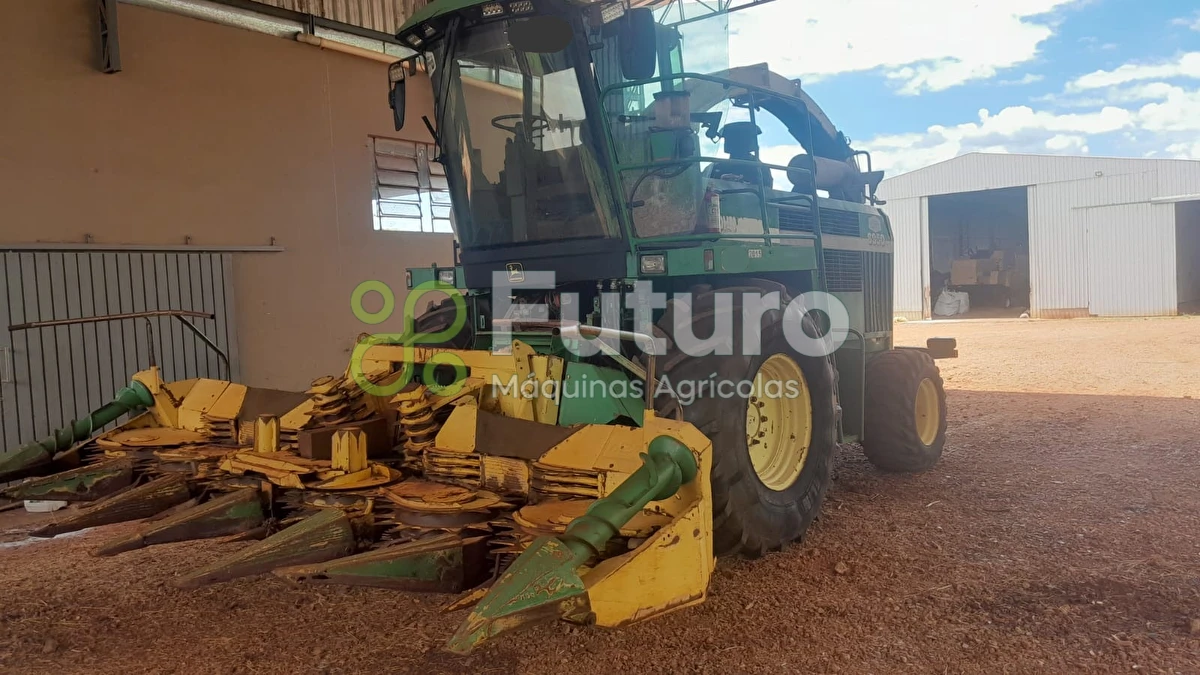 Forrageira Automotriz John Deere 6950 ano 2000