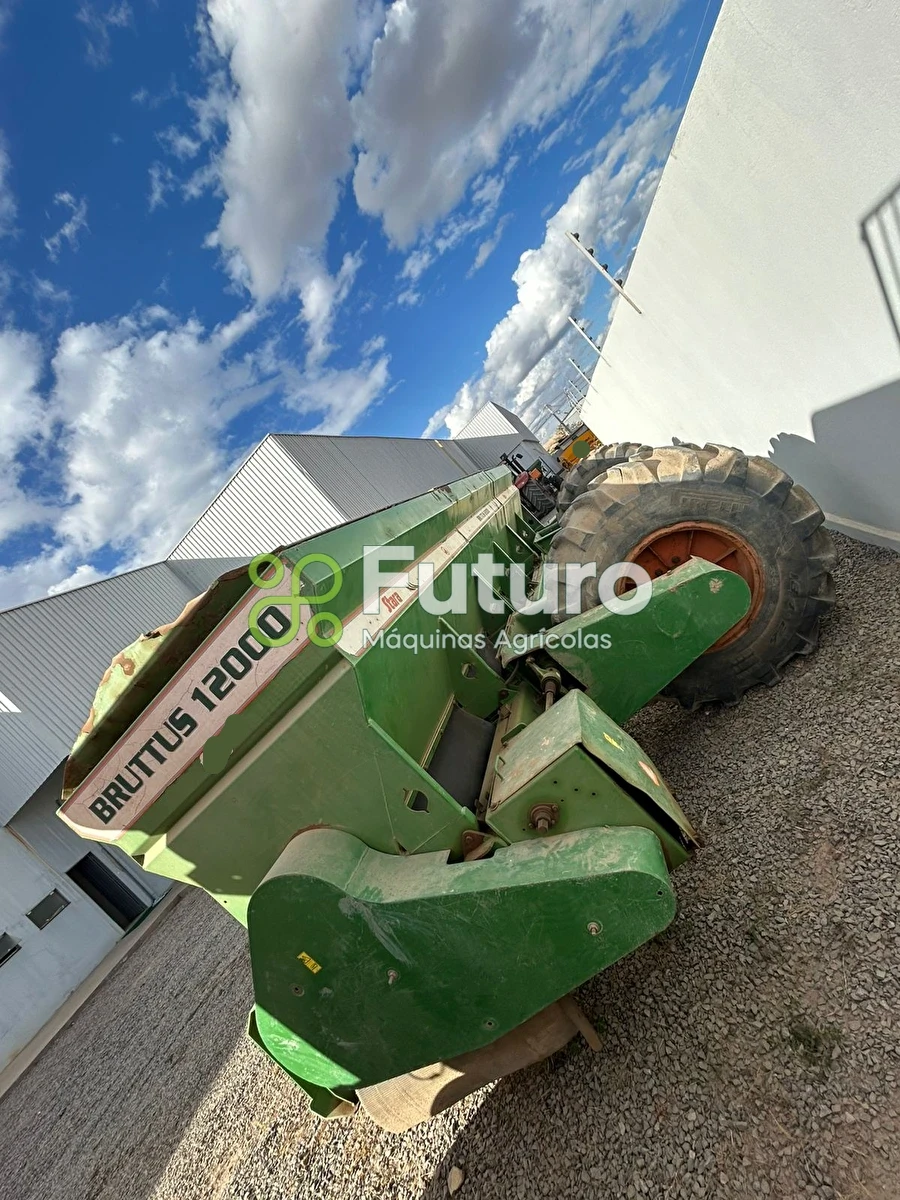 Distribuidor Stara Bruttus 12000 ano 2015