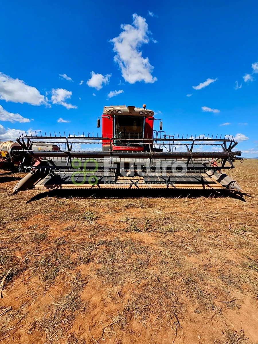 Colheitadeira Massey Ferguson 6690 ano 2016