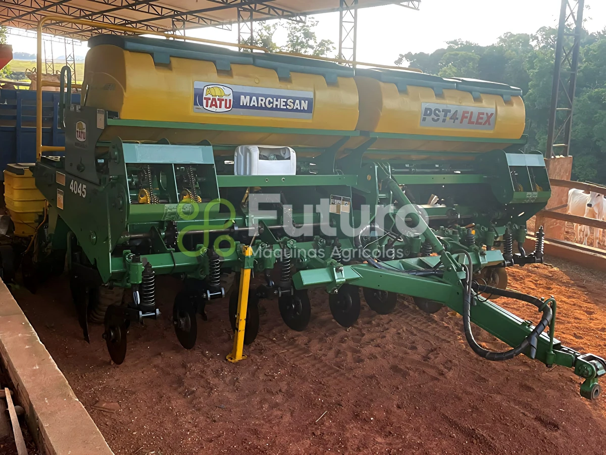 Plantadeira Tatu Marchesan PST 4 Flex ano 2016