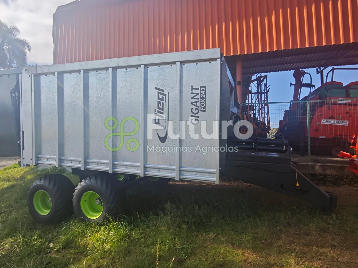 Carreta Agrícola Fliegl GIGANT FOX 241 ano 2025