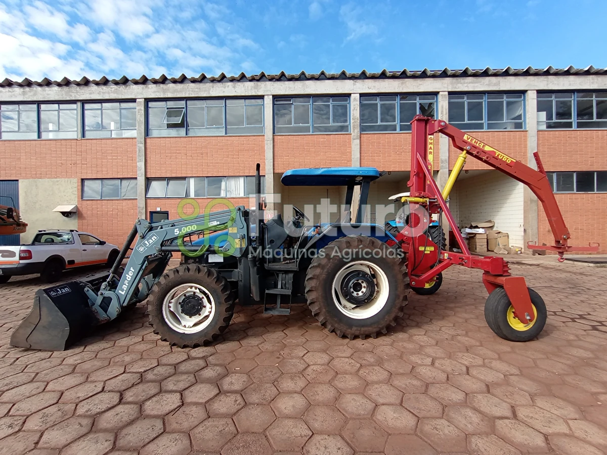 Trator New Holland TL 75E ano 2013