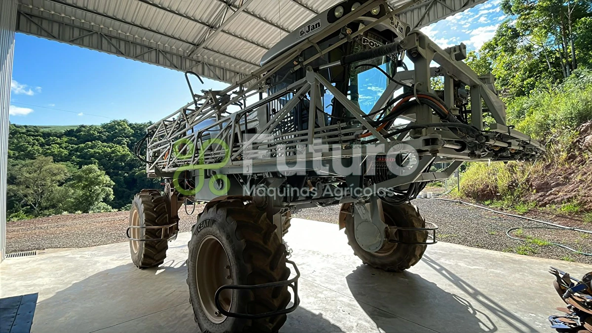 Pulverizador Autopropelido Jan Power jet ano 2011