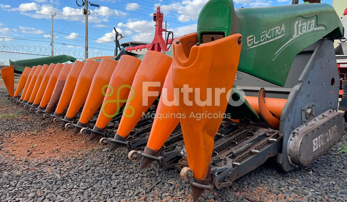 Plataforma Stara 7350 ano 2015