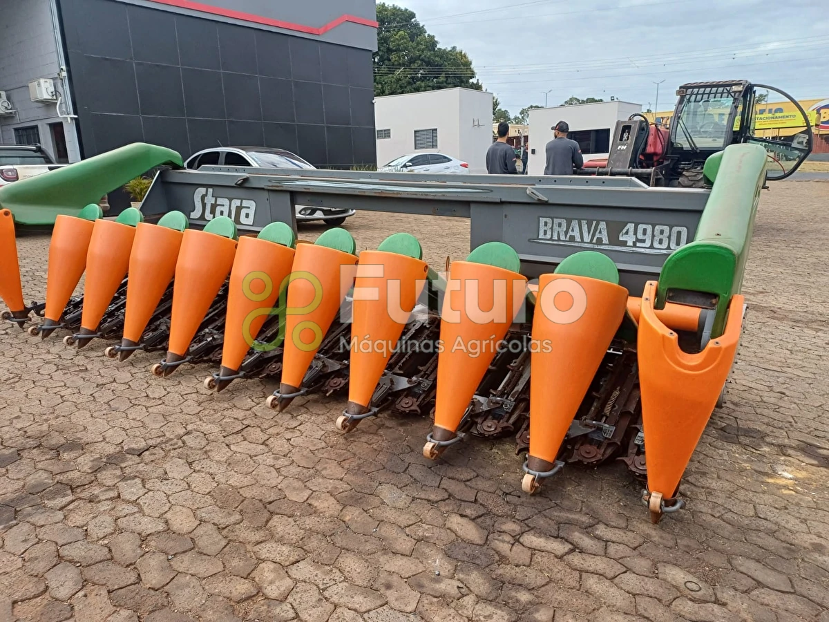 Plataforma Stara Brava 4980 ano 2013