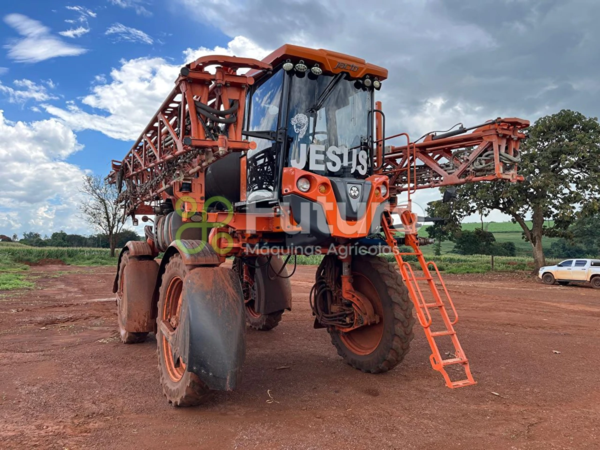 Pulverizador Autopropelido Jacto Uniport 3030 ano 2021
