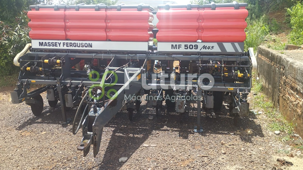 Plantadeira Massey Ferguson 509 M45 ano 2009
