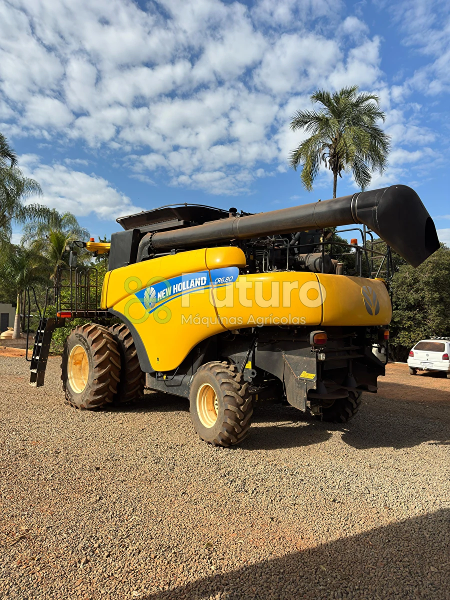 Colheitadeira New Holland CR 680 ano 2021