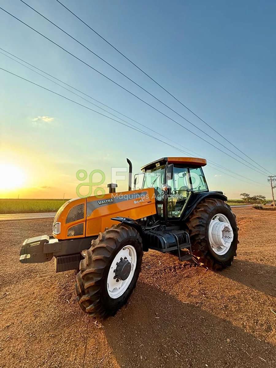 Trator Valtra BH145 ano 2011