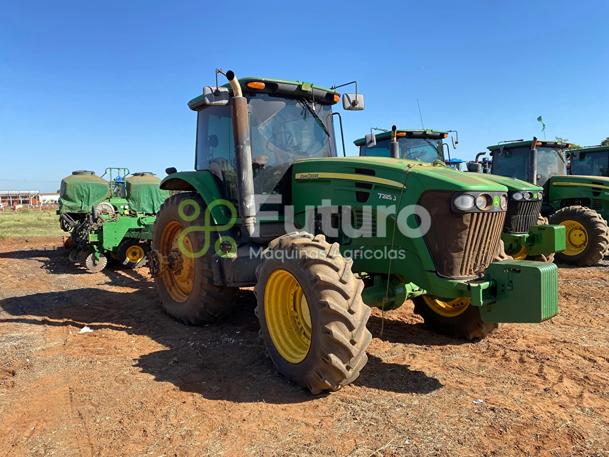 Trator John Deere 7225j ano 2015 - 7225j - Máquinas Agrícolas