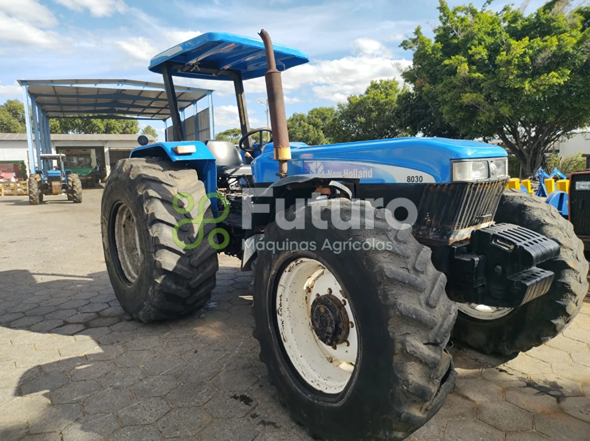 Trator New Holland 8030 ano 2009