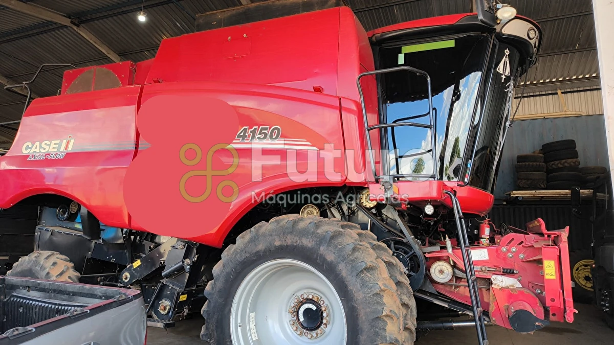 Colheitadeira Case 4150 ano 2020