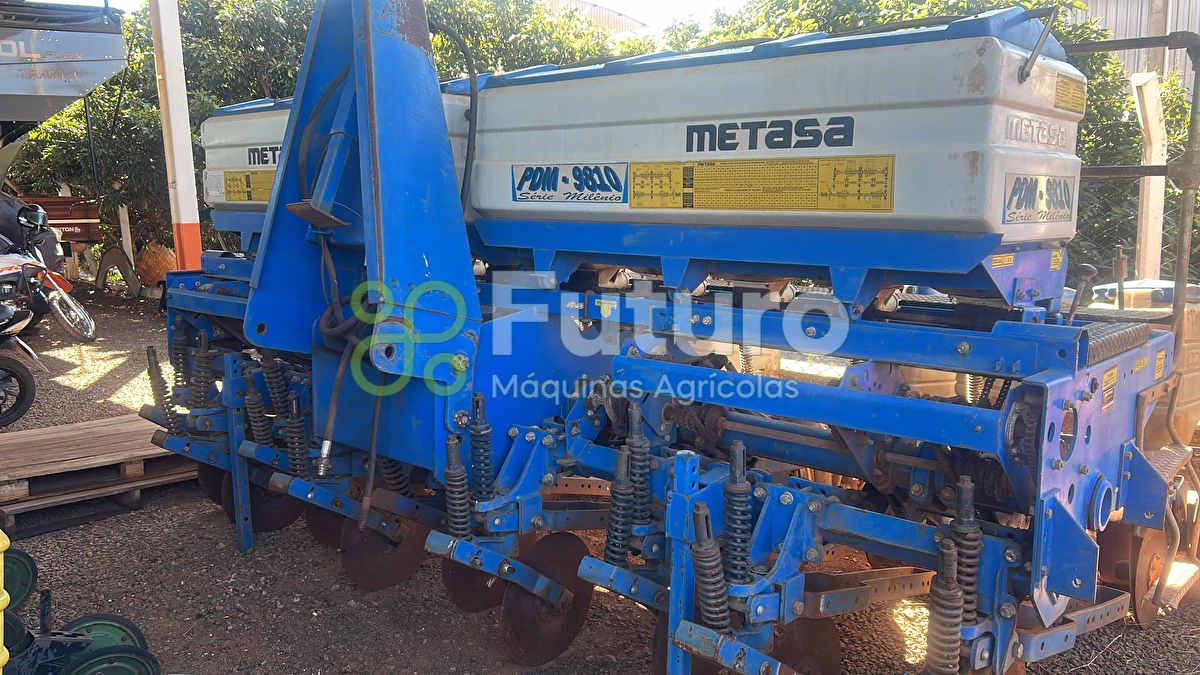 Plantadeira Metasa PDM 9810 ano 2004