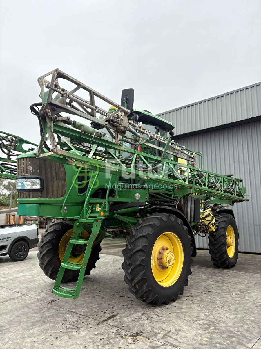 Pulverizador Autopropelido John Deere 4630 ano 2014