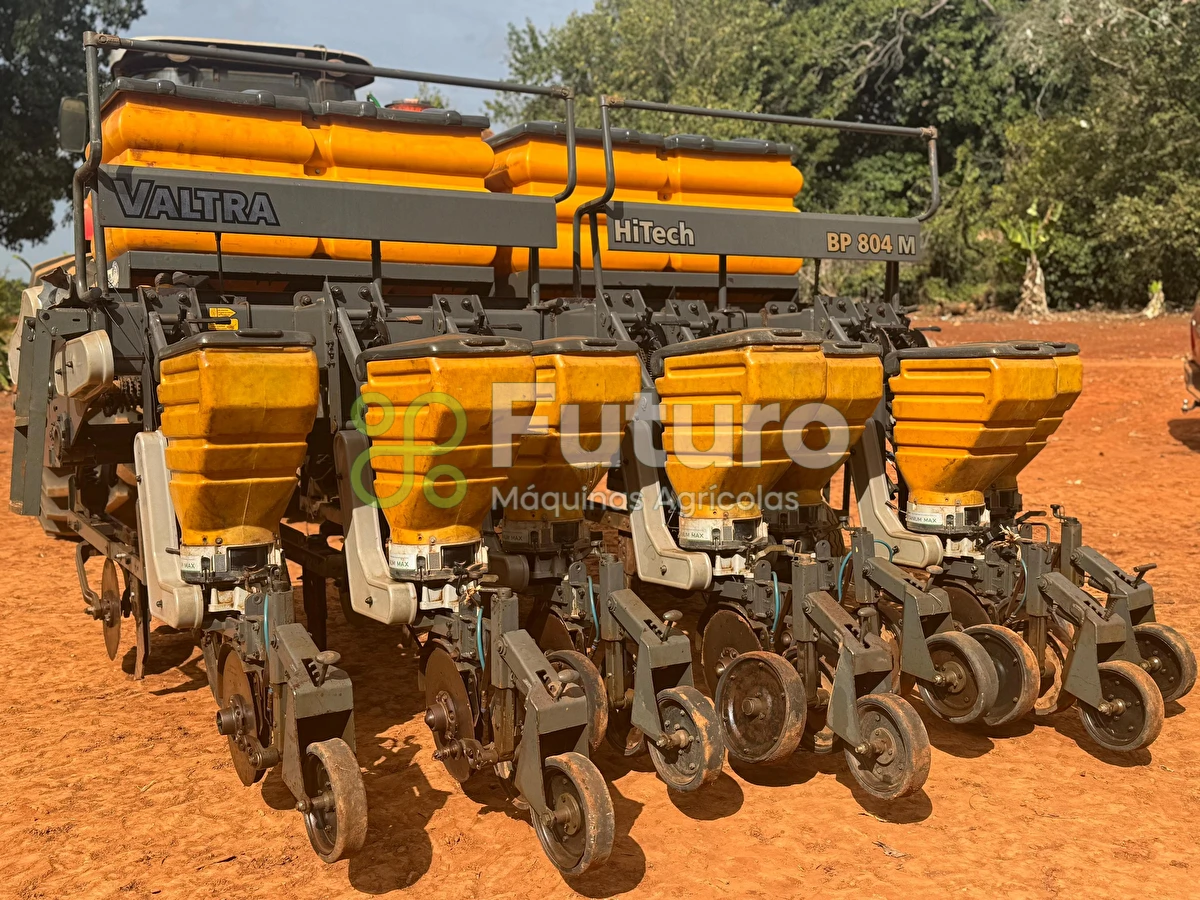 Plantadeira Valtra BP 804M ano 2009
