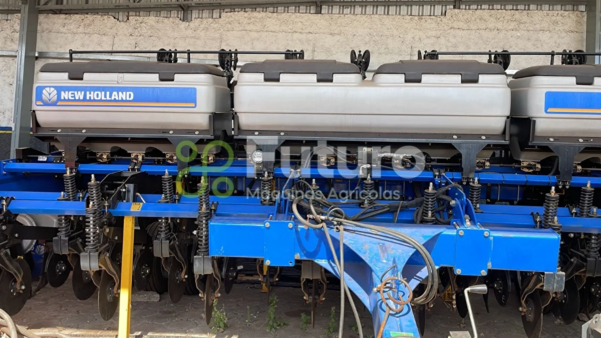 Plantadeira New Holland PL 6015 ano 2024