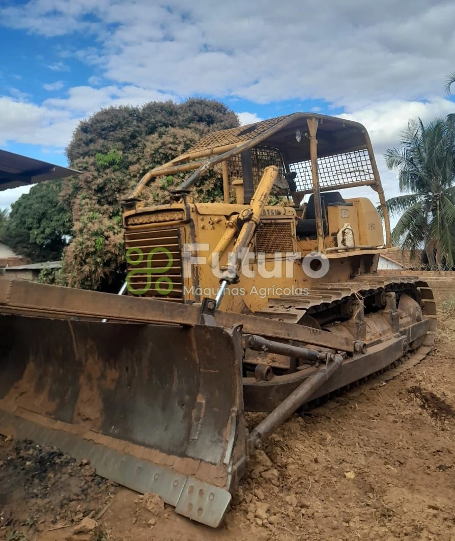 Trator de Esteira Komatsu D50A ano 1984