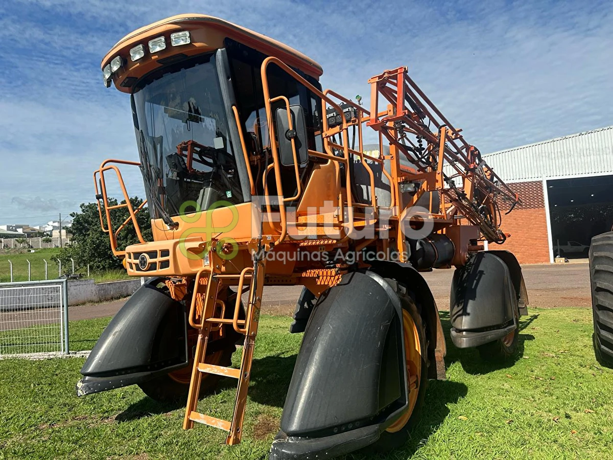Pulverizador Jacto PLUS 2000 ano 2011
