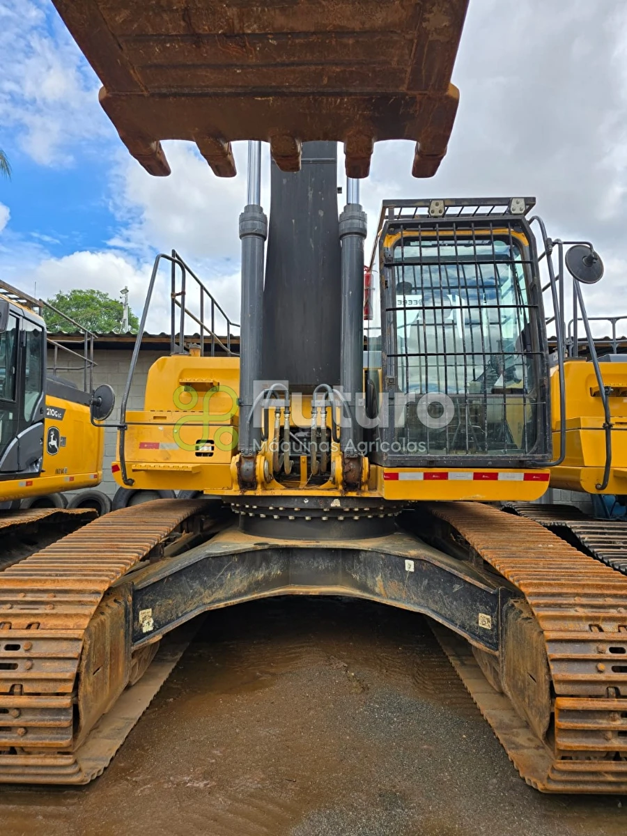 Escavadeira John Deere 350G ano 2022