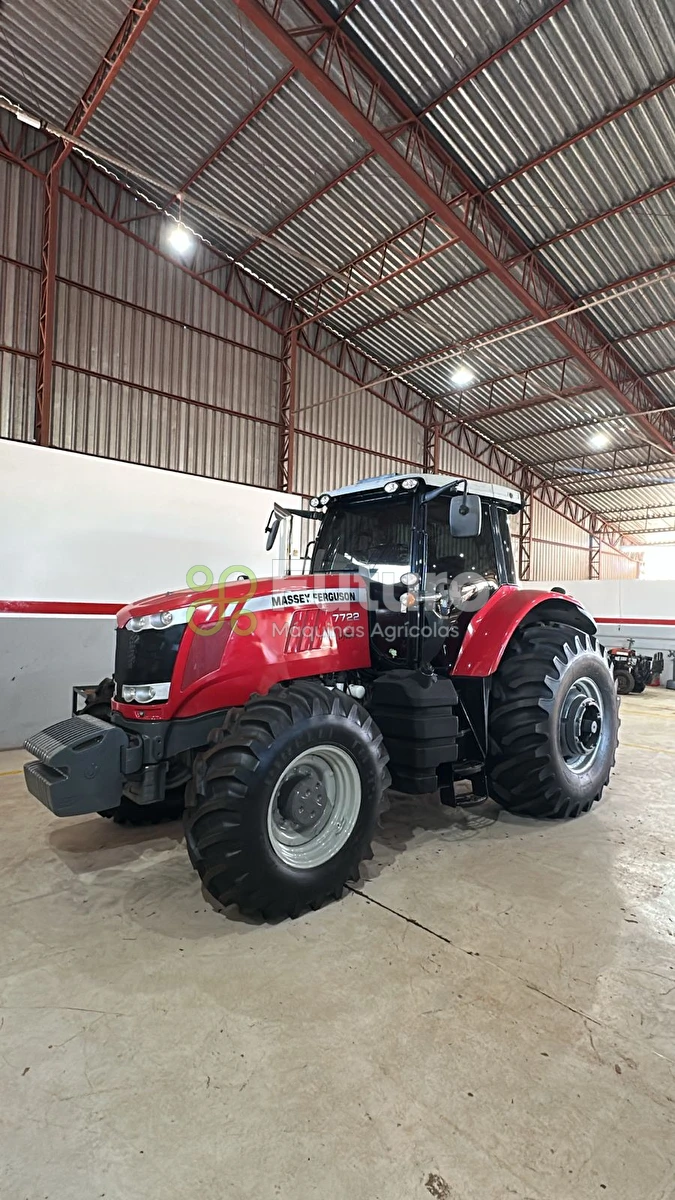 Trator Massey Ferguson 7722 ano 2017