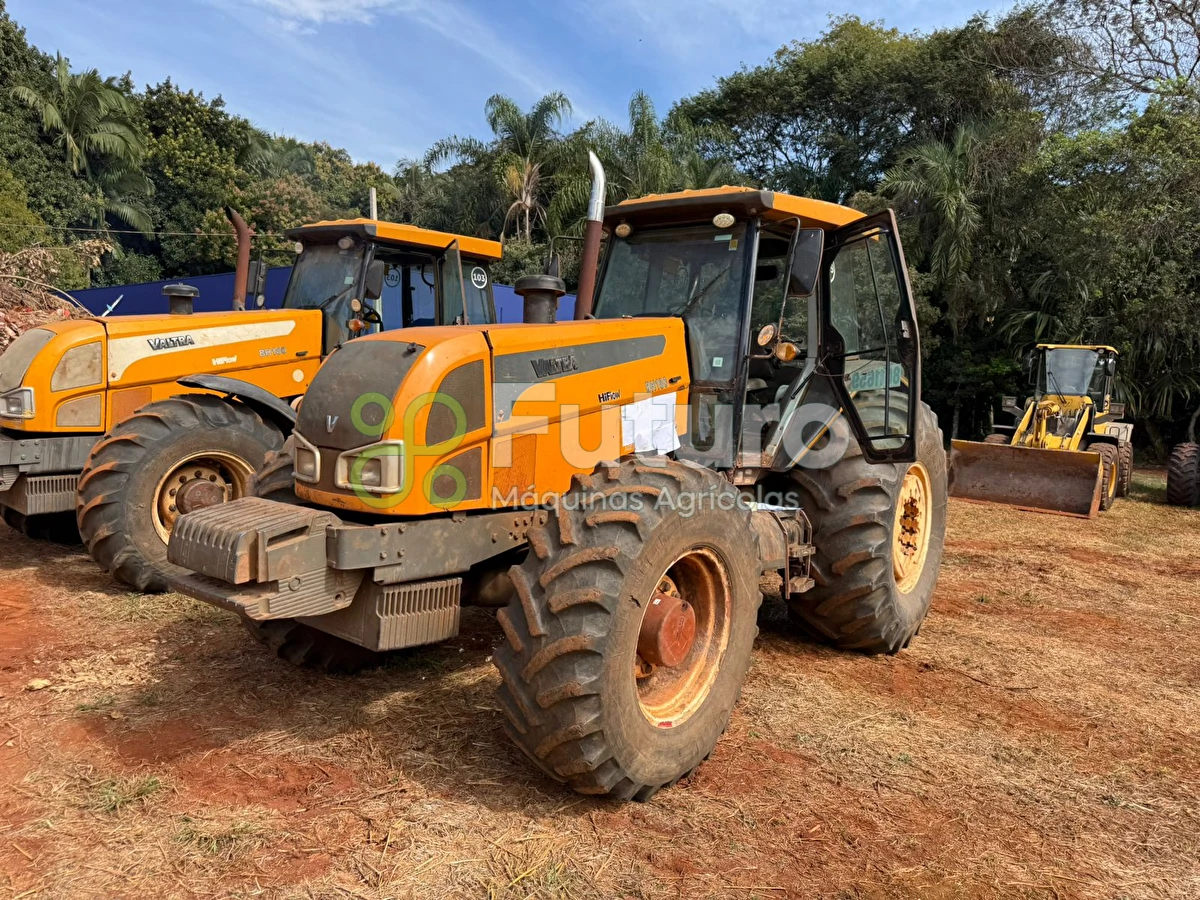 Trator Valtra BH 180 ano 2011