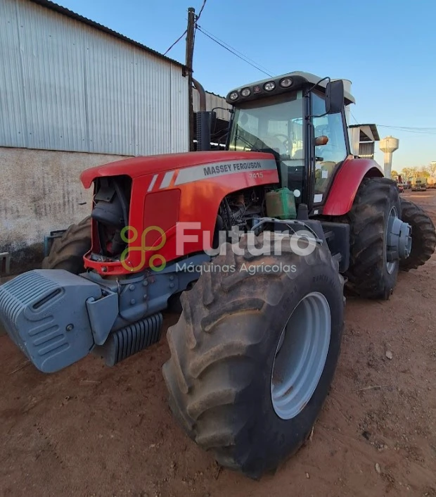 Trator Massey Ferguson 7415 ano 2014