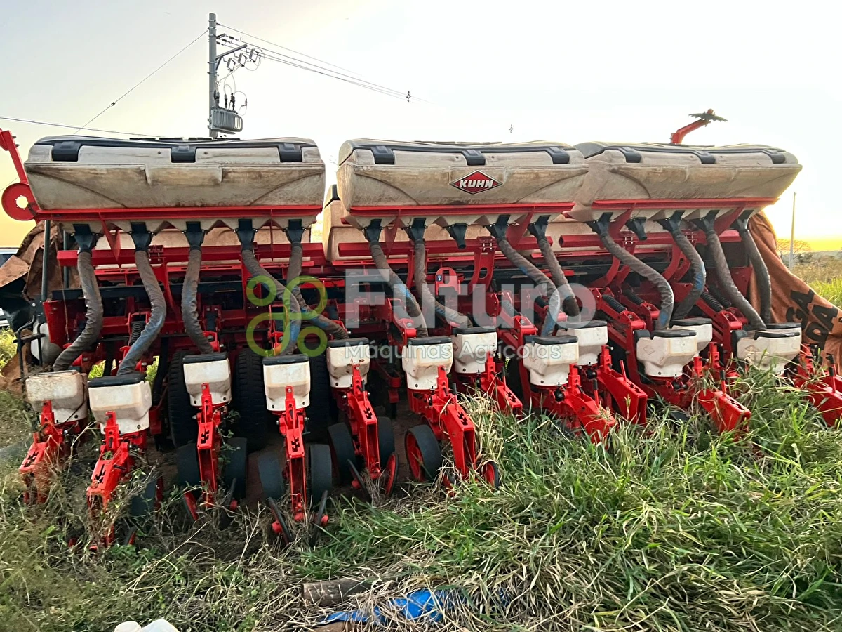 Plantadeira Kuhn PG 1300 ano 2021