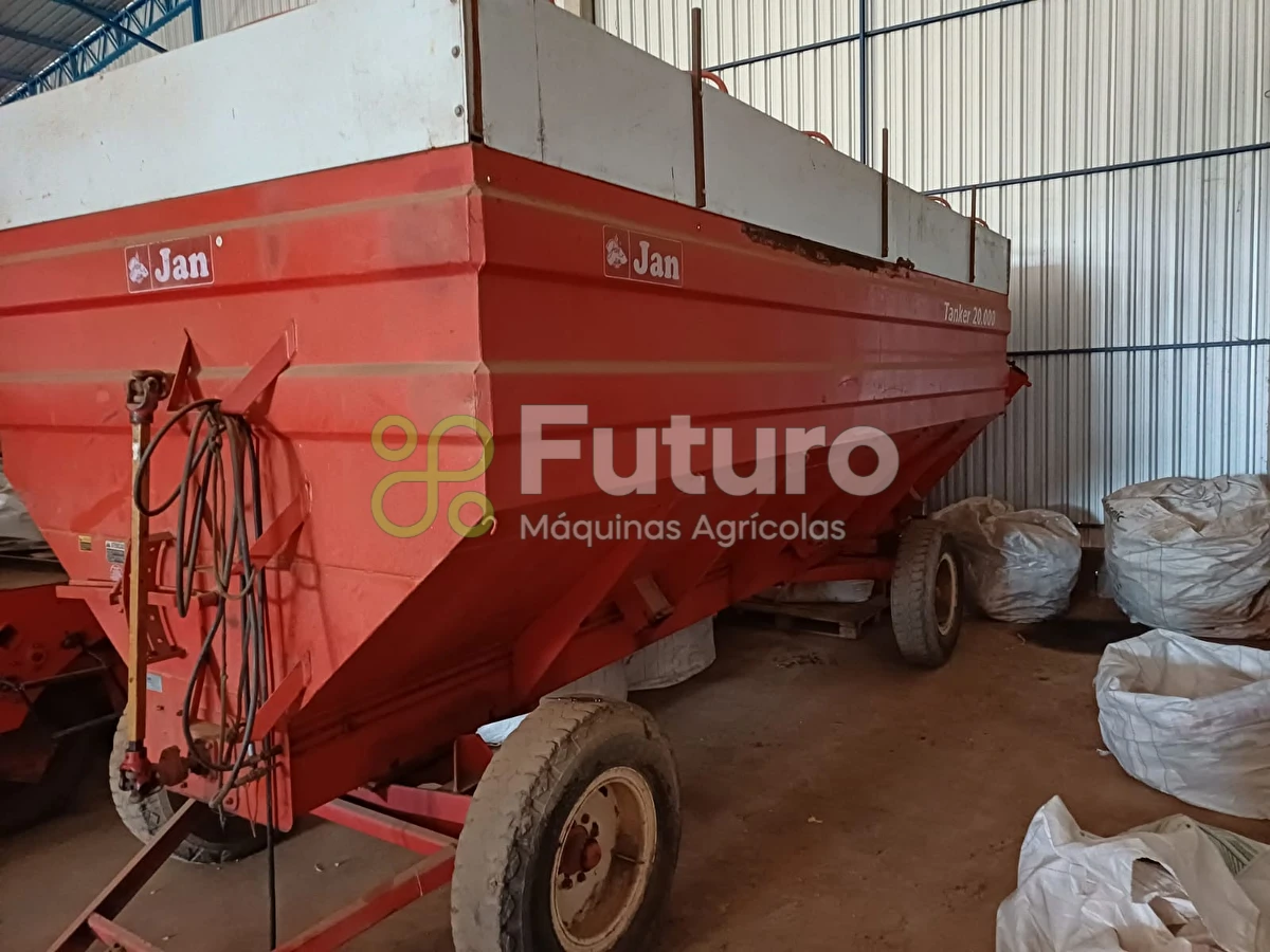 Carreta Graneleira Jan Tanker 20000 ano 2004