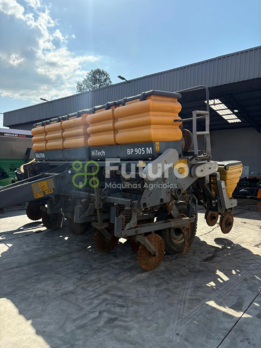 Plantadeira Valtra BP 905M ano 2012