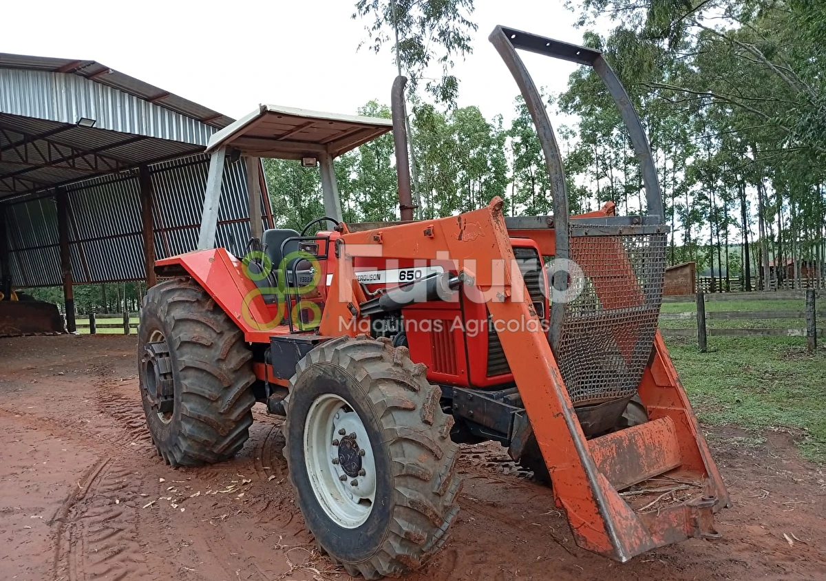 Trator Massey Ferguson 650 ano 2004
