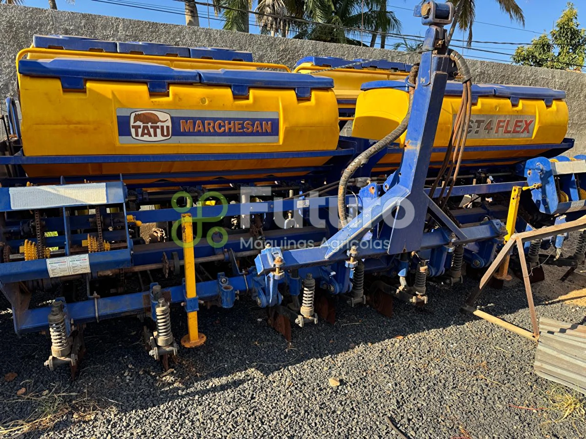Plantadeira Tatu Marchesan PST 4 Flex ano 2023