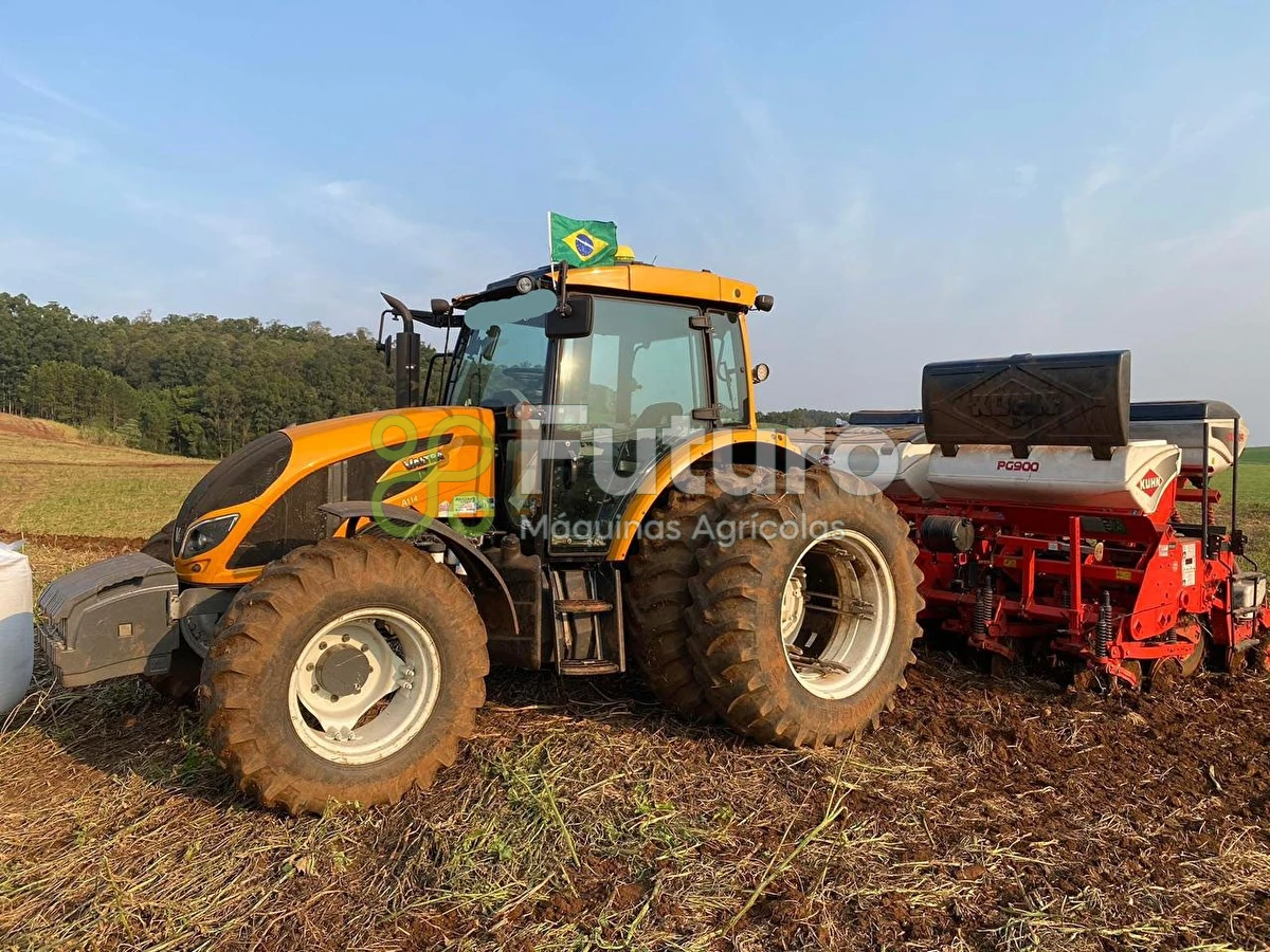 Trator Valtra A114 ano 2019