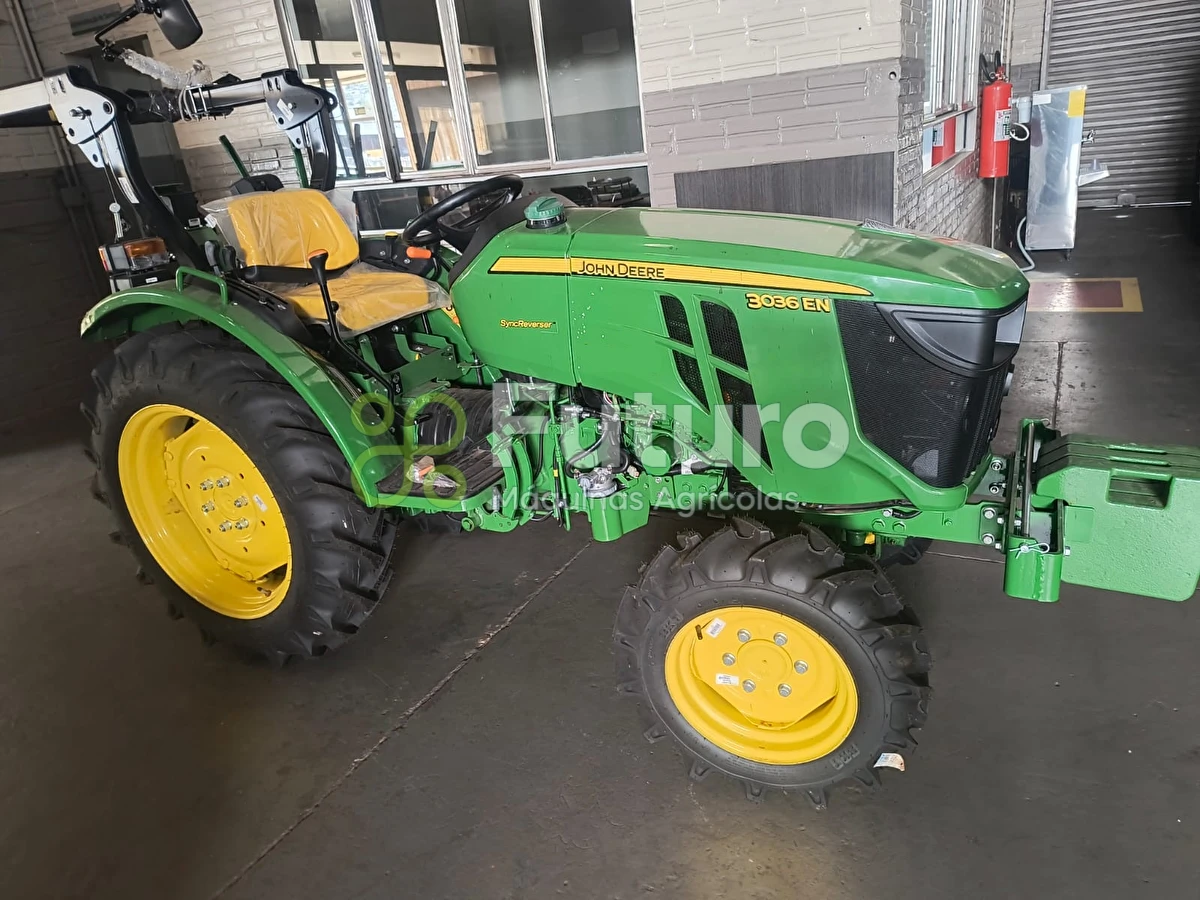 Trator John Deere 3036 ano 2023