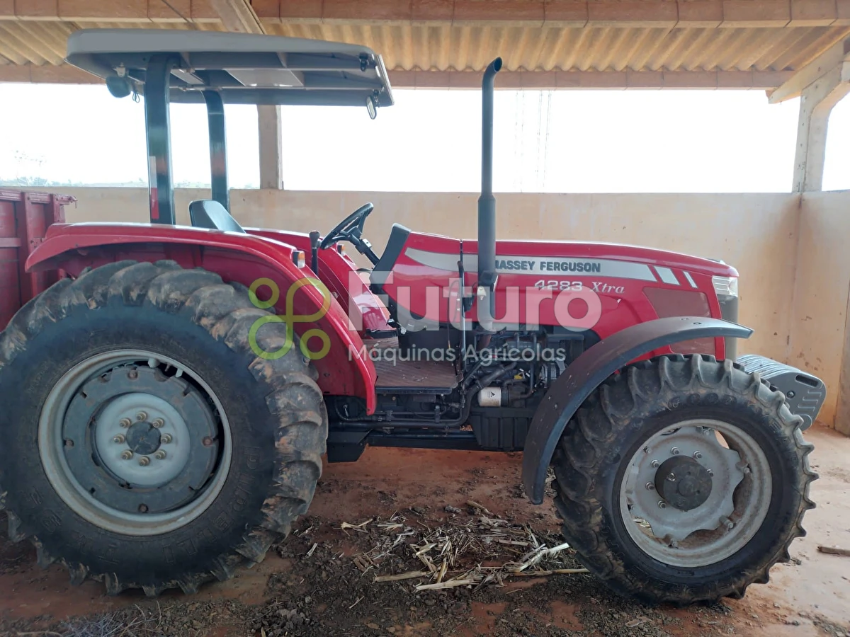 Trator de Esteira Massey Ferguson 4383 Xtra ano 2021