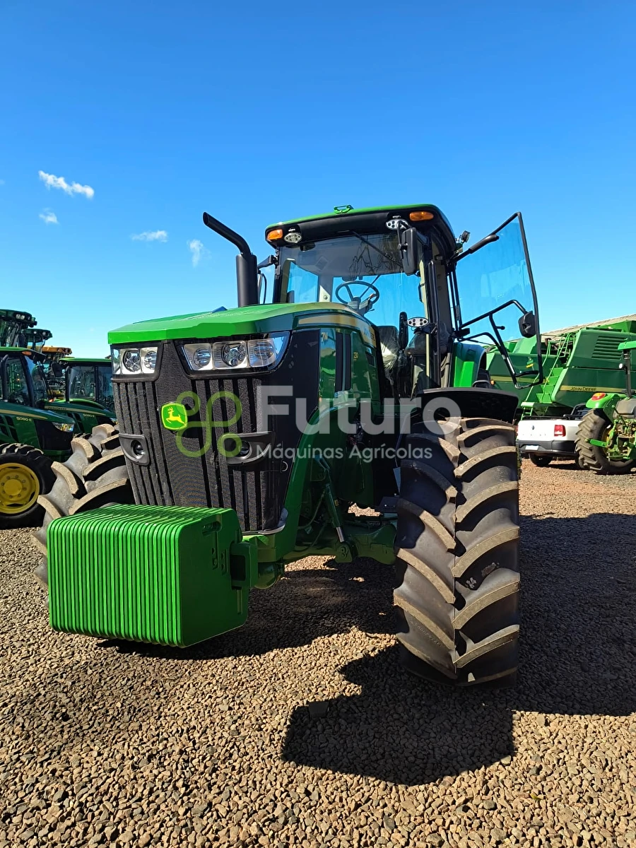 Trator John Deere 7230M ano 2024