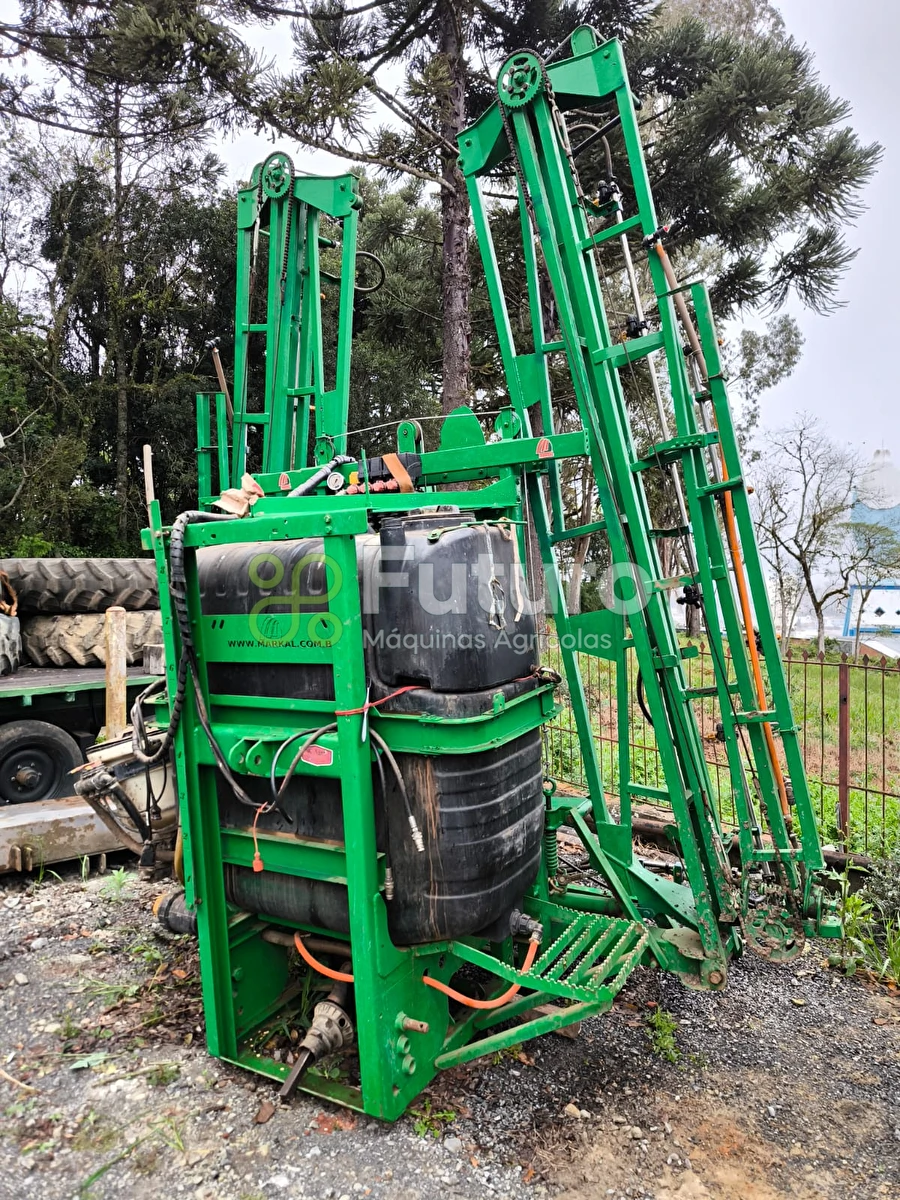 Pulverizador Markal 800L ano 2018