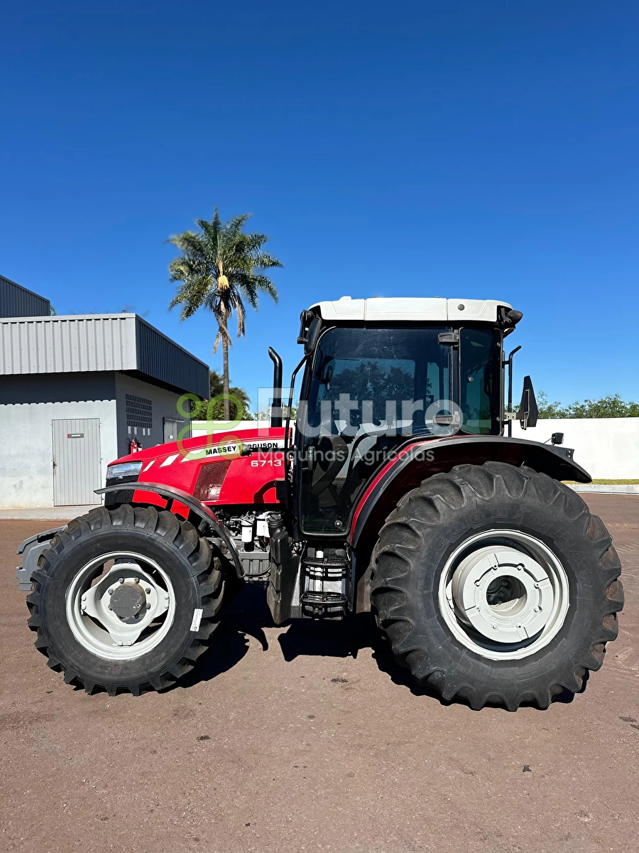 Trator Massey Ferguson 6713 ano 2020