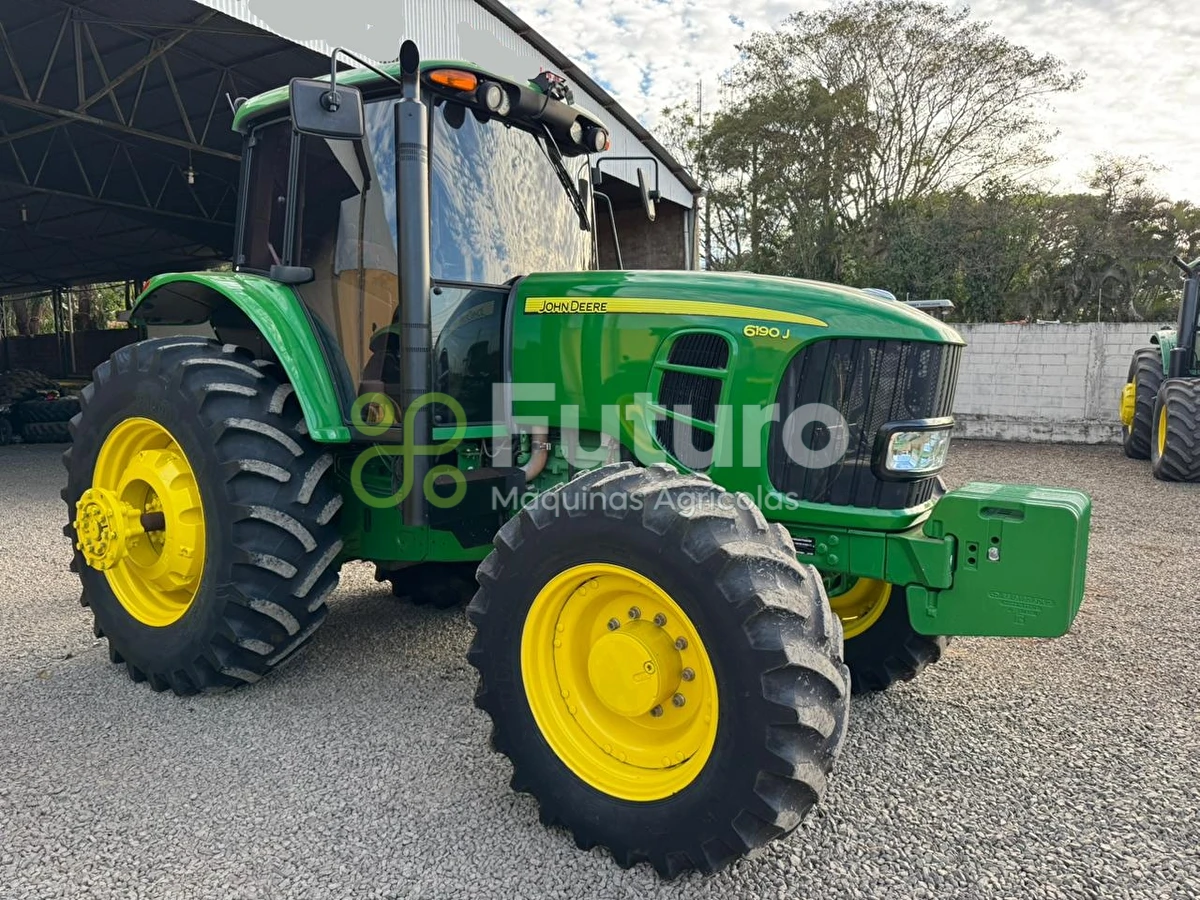 Trator John Deere 6190J ano 2023
