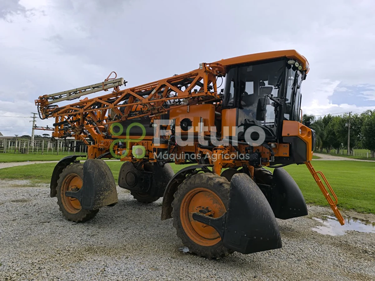 Pulverizador Autopropelido Jacto Uniport 2030 ano 2020