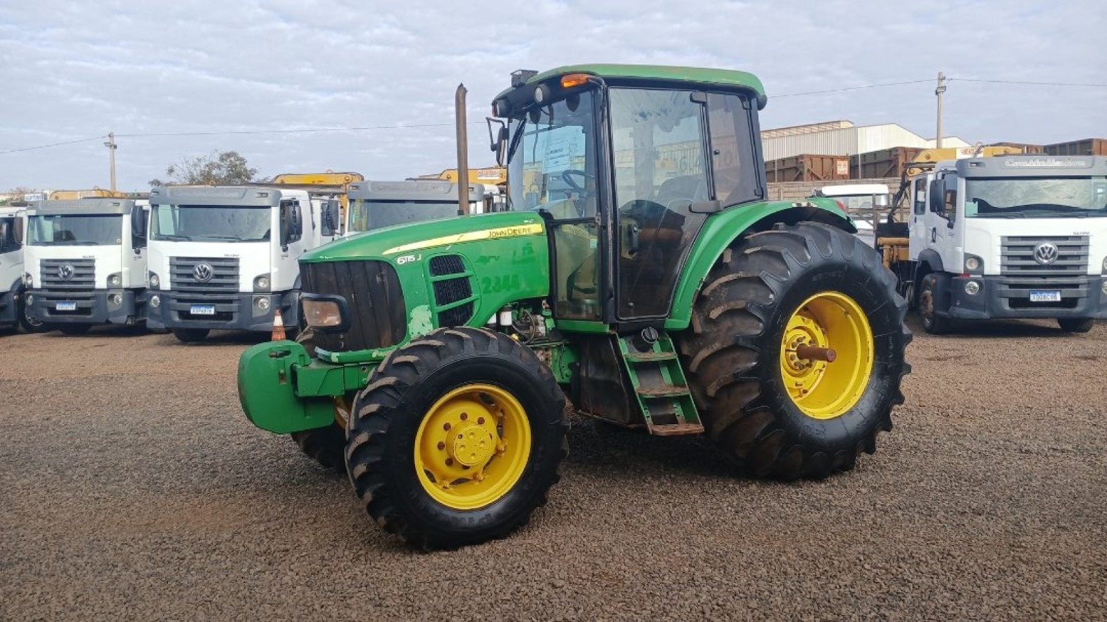 Trator John Deere 6115J ano 2019