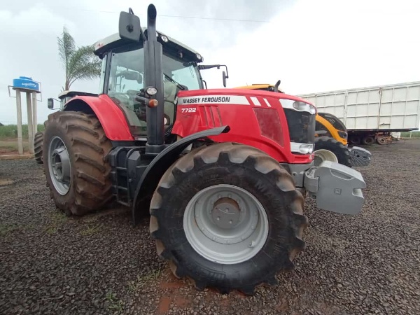 Trator Massey Ferguson 7722 ano 2018