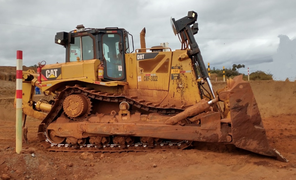 Trator de Esteira Caterpillar D8T ano 2018