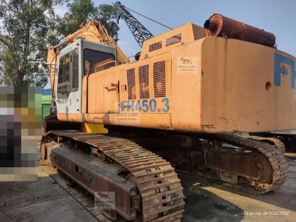 ESCAVADEIRA FH450-3