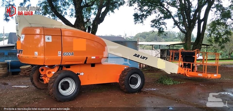 Plataforma JLG 600 S ano 1999